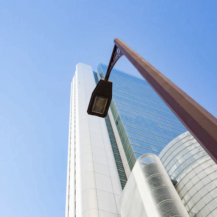 Solcelledrevet Mega Gatebelysning