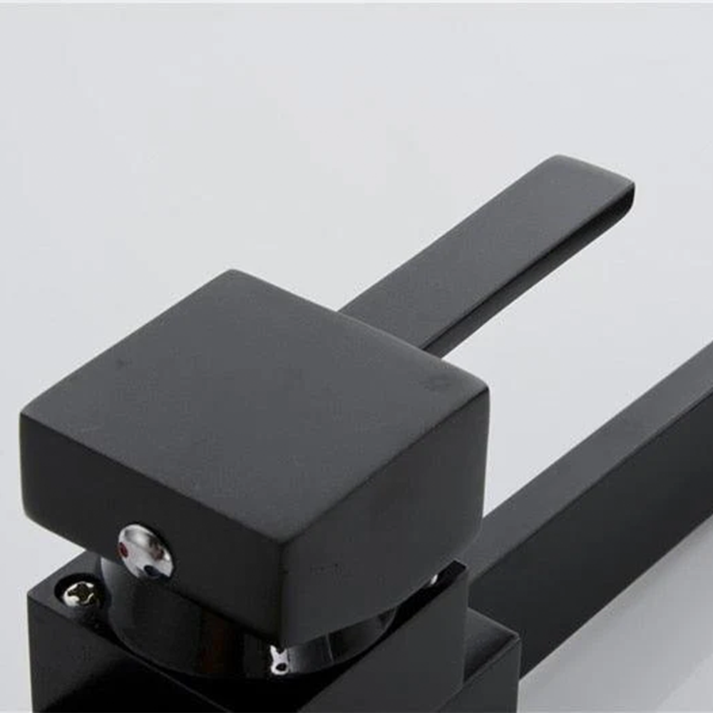 Felicia - Moderne kran