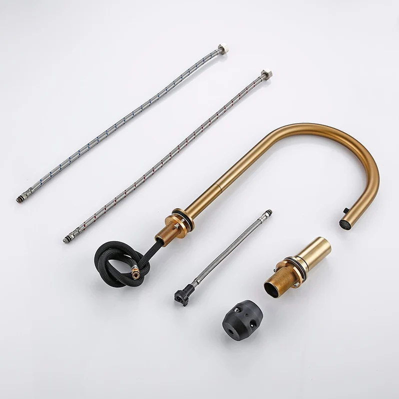 Clemence - Golden Kran