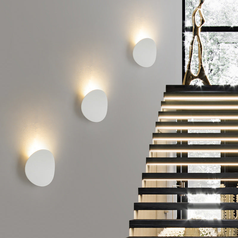 Luvia - Minimalistisk vegglampe