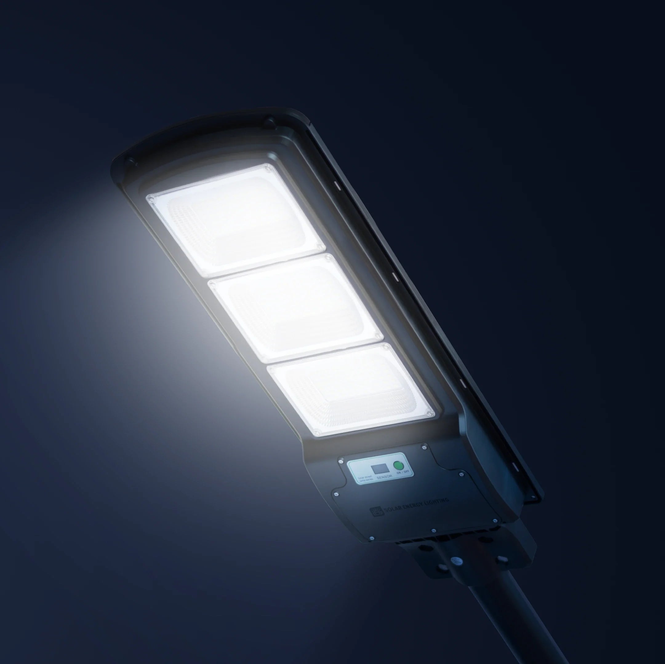 IlluminateSolarMega™ - Den ultimate 375W/6500 lumen ultra-lyssterke solcelle-gatelyset