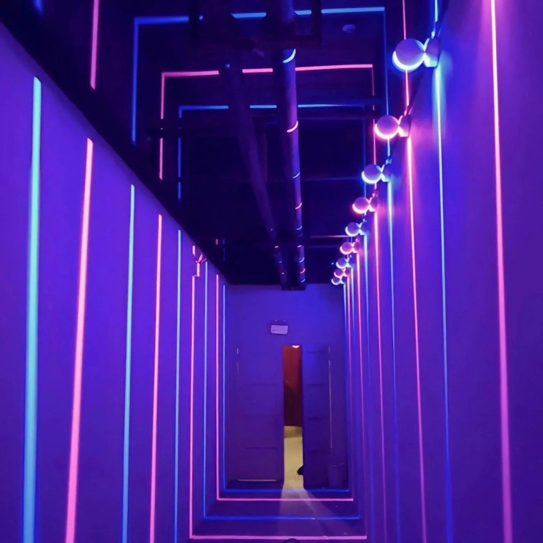 StrålePro™ - LED-stripeprojektor
